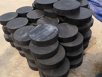 湖南板式橡胶支座由若干层橡胶片与薄钢板经加压硫化
